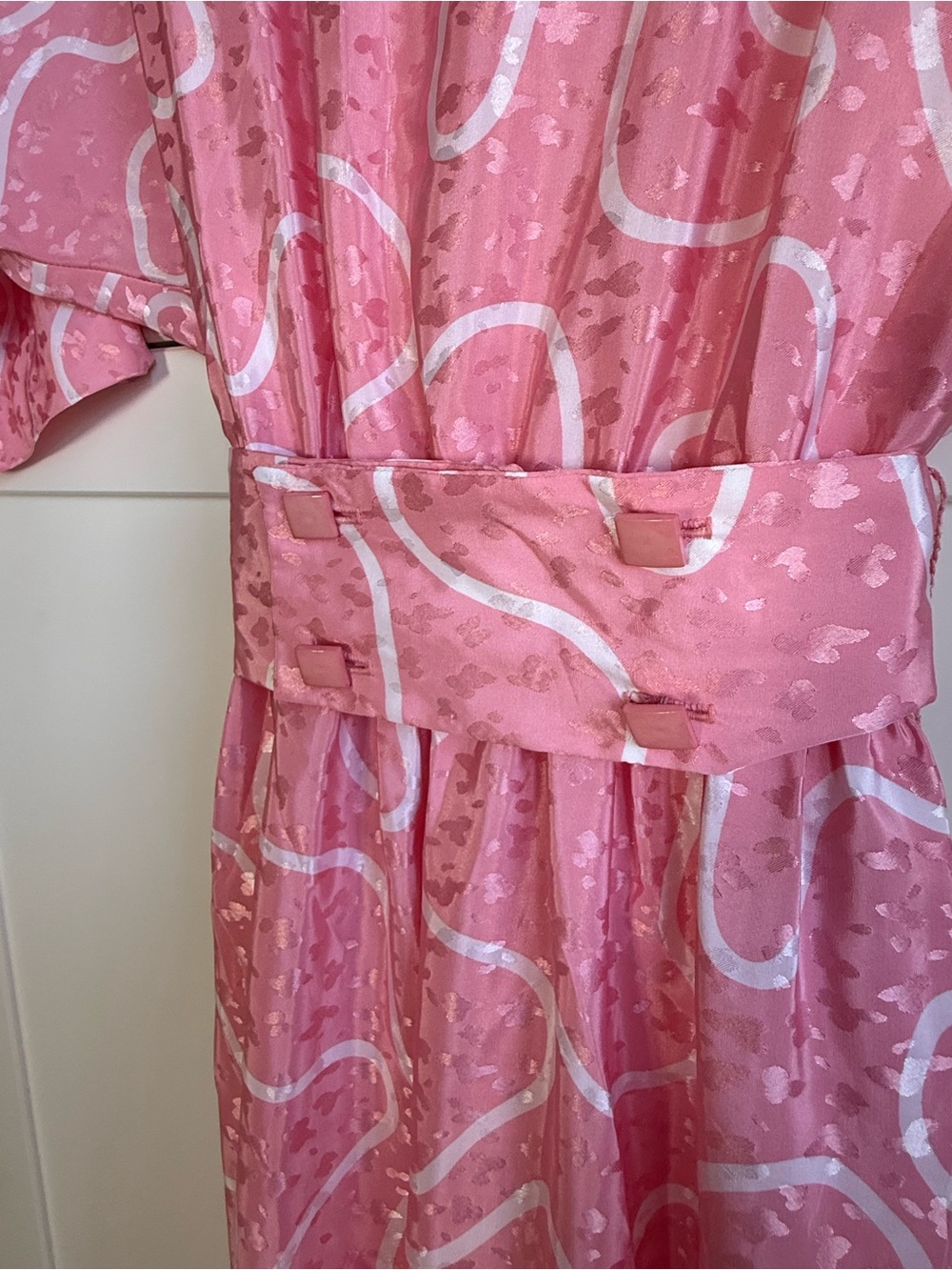Vintage 80s Bubblegum Pink Abstract Midi Dress | 14 - Picture 4 of 7